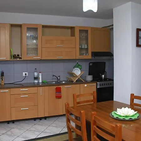 Beachfront 3br/2ba In Vollga *