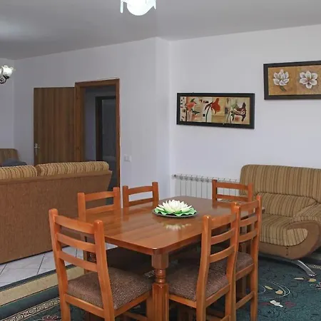 Lejlighed Beachfront 3br/2ba In Vollga Durrës